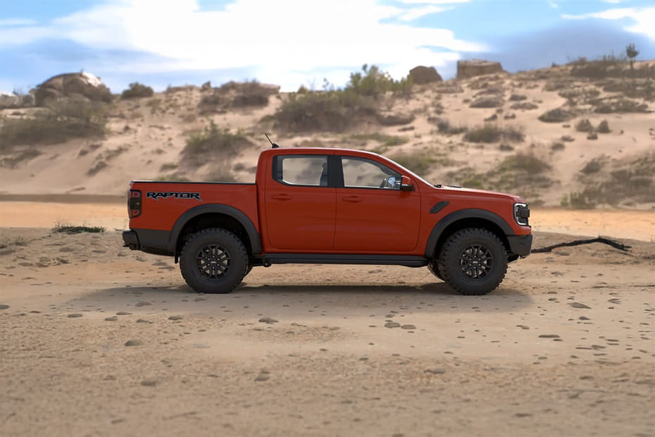 Ranger Raptor Medium Angle Front View
