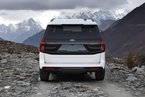 Full Rear View of Ford Expedition
