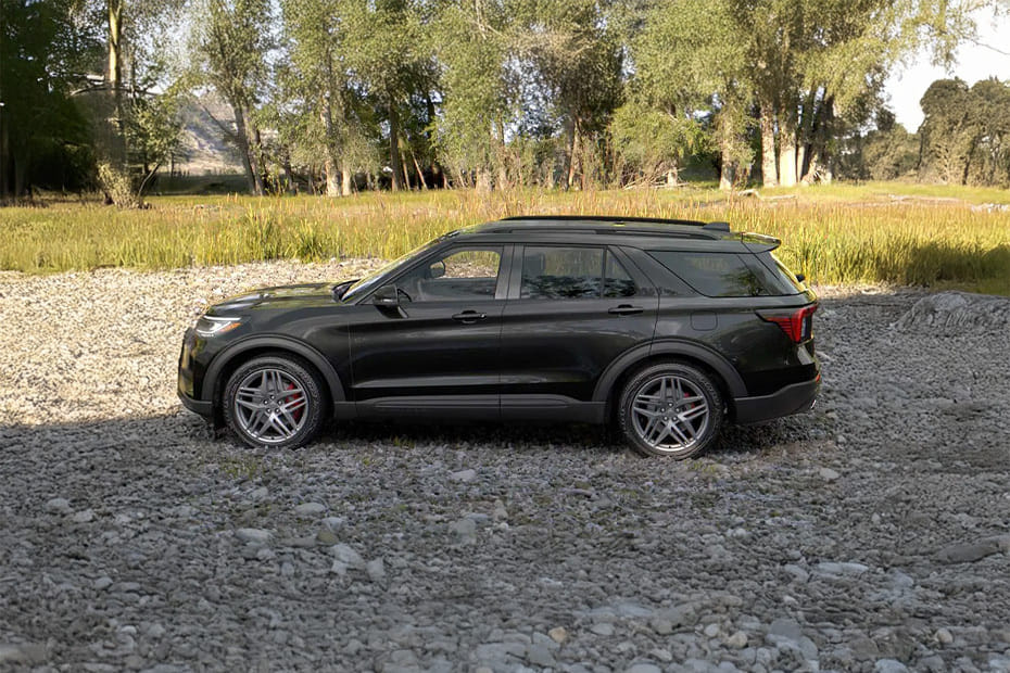 إكسبلورر إس تي Side view