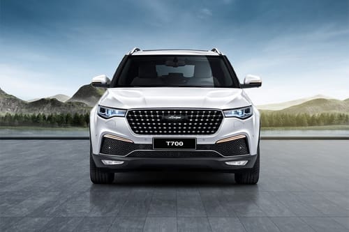 Full Front View of T700