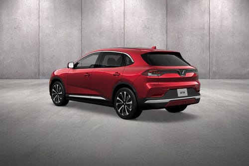 Rear Cross Side View of VINFAST VF8