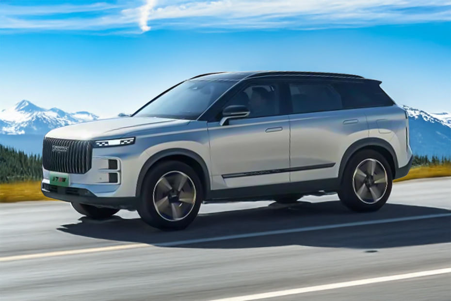 Jaecoo  J7 SHS Front angle low view