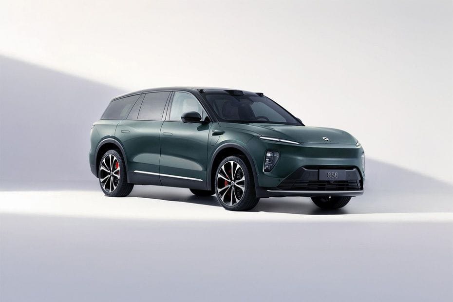 نيو ES8 Front Cross Side View