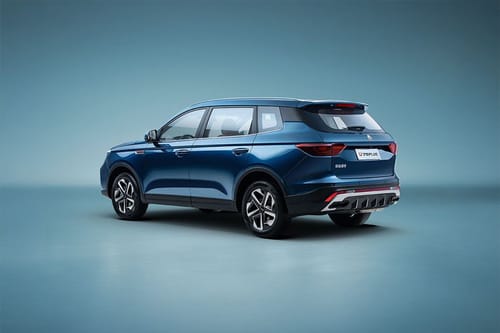 Rear Cross Side View of VGV يو 75 بلس