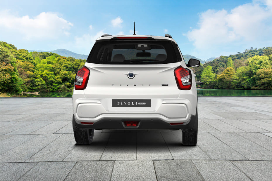 Full Rear View of KGM XLV