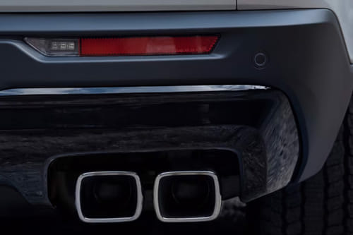 Exhaust Pipe of جي إم سي أكاديا