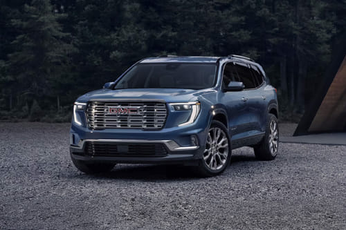 جي إم سي  أكاديا Front angle low view