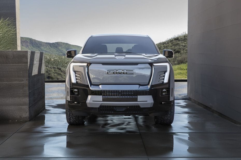 Full Front View of سييرا إي في