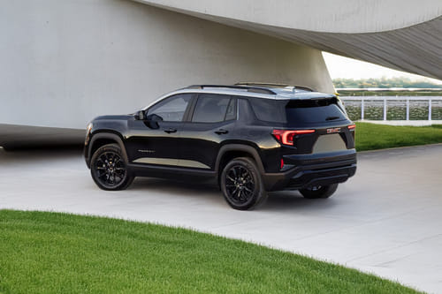 Rear Cross Side View of جي إم سي تيرين