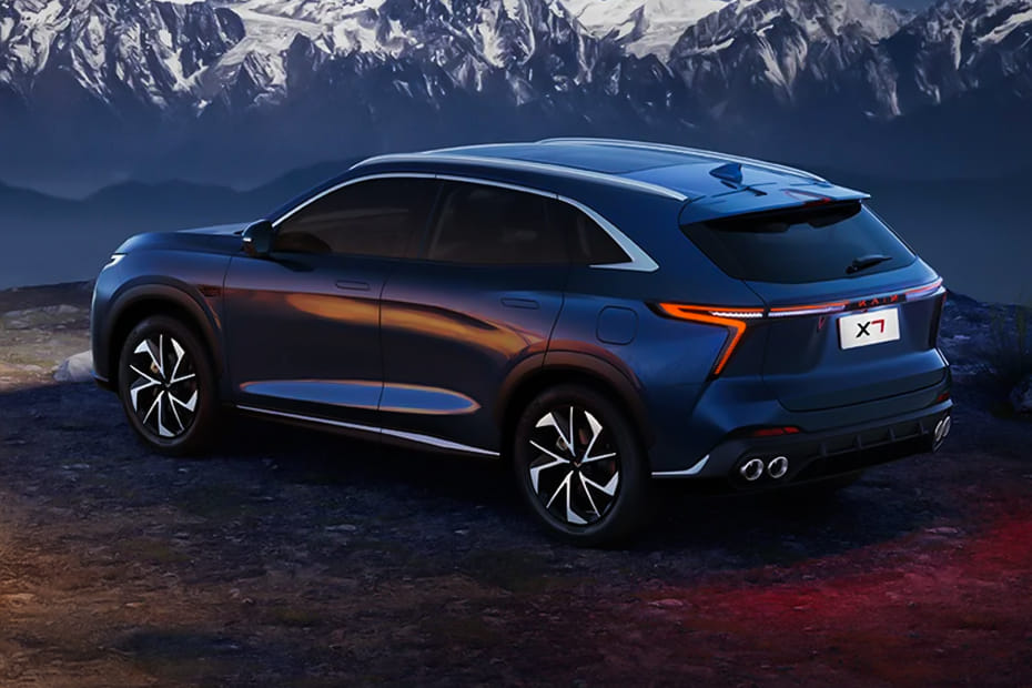 Rear Cross Side View of كايي إكس ٧ في العربيةالسعودية