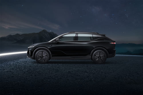 كوراج Side view