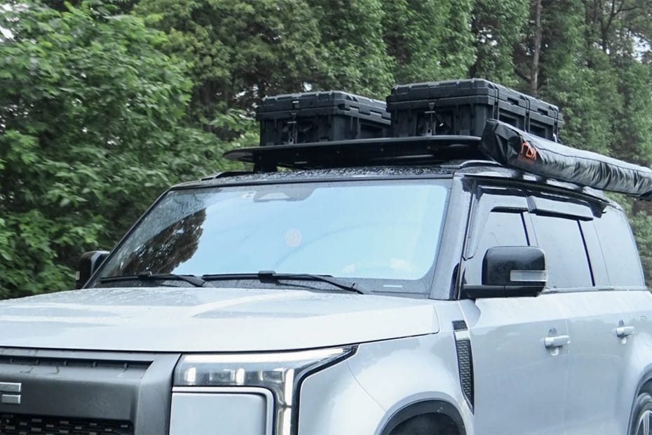 01 roof rail
