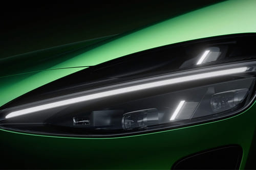 واي يو 7 Headlight