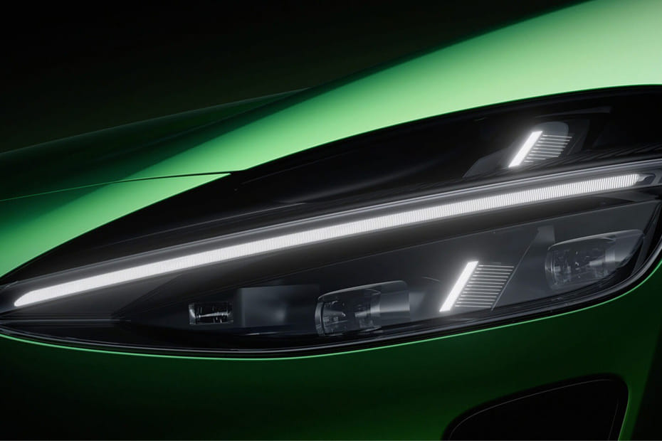 واي يو 7 Headlight