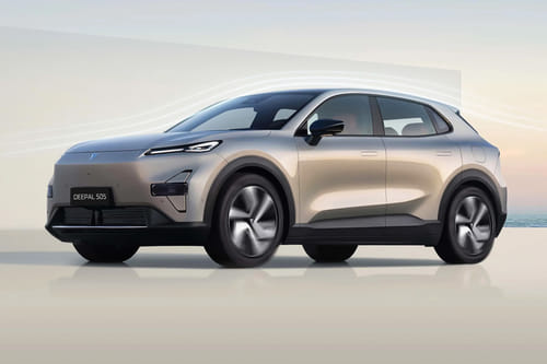 ديبال  إس 05 Front angle low view