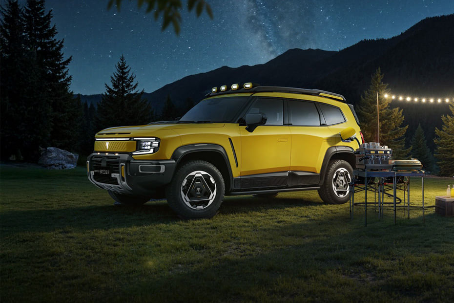 Deepal  G318 Front angle low view