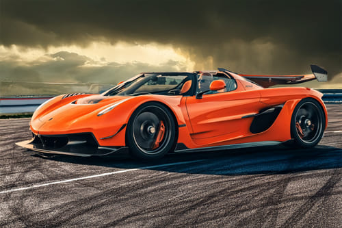 كوينيجسيج  جيسكو Front angle low view