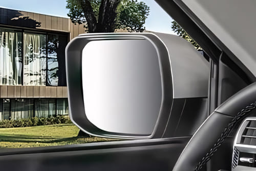 ج إم سي جراند أفينيو بلس Drivers Side Mirror Rear Angle