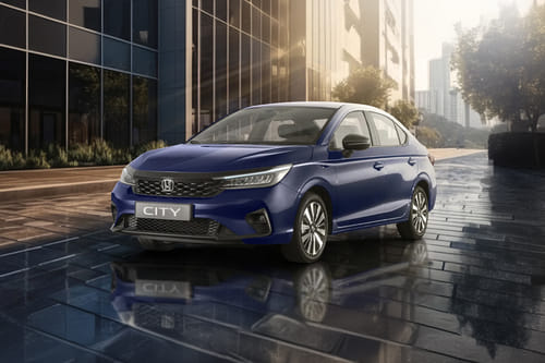 هوندا  مدينة Front angle low view