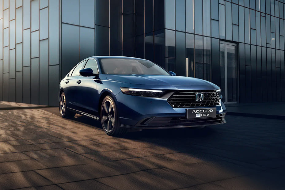 Honda ACCORD E HEV Front Medium View