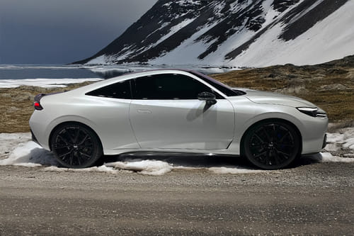 Prelude Medium Angle Front View