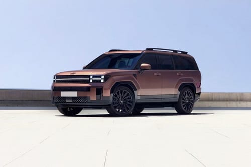 هيونداي سانتا في Front Cross Side View