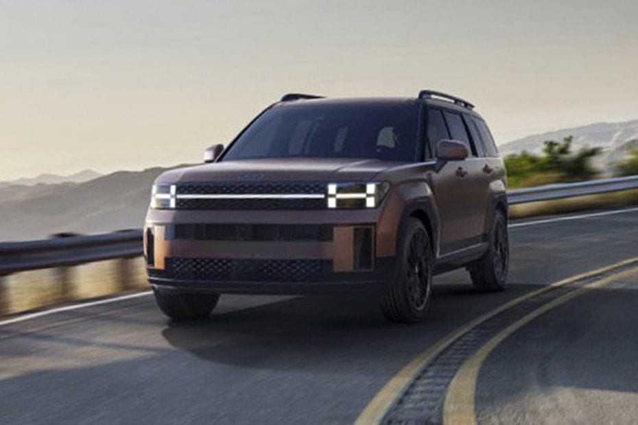 هيونداي سانتا في Front Medium View