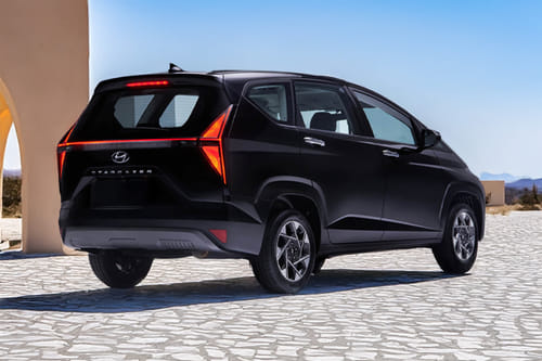 ستارغيزر Rear angle view