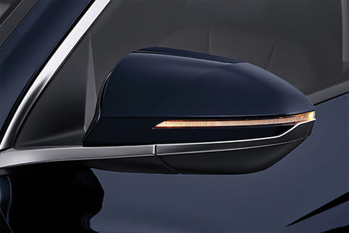 Hyundai Tucson Drivers Side Mirror Front Angle