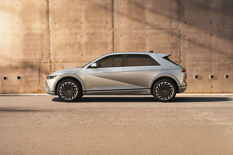 Ioniq 5 Side view