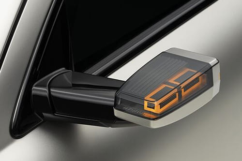 هيونداي أيونيك 6 Drivers Side Mirror Front Angle