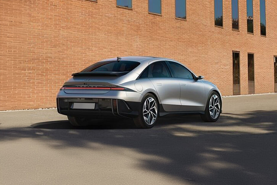 Ioniq 6 Rear angle view