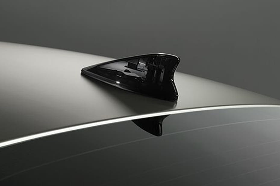 Ioniq 6 Roof Antenna