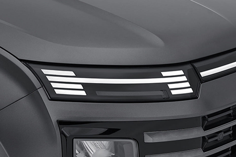 Creta Grand Headlight
