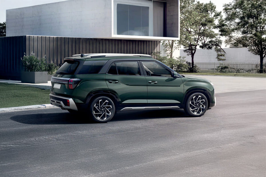 Creta Grand Rear Medium Side View