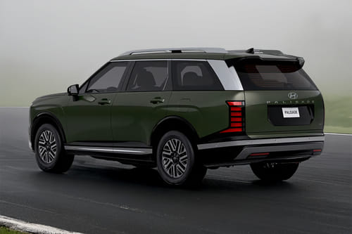 Rear Cross Side View of Hyundai Palisade