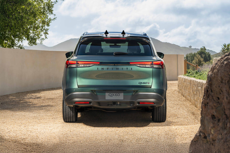 Full Rear View of Infiniti QX60 2026