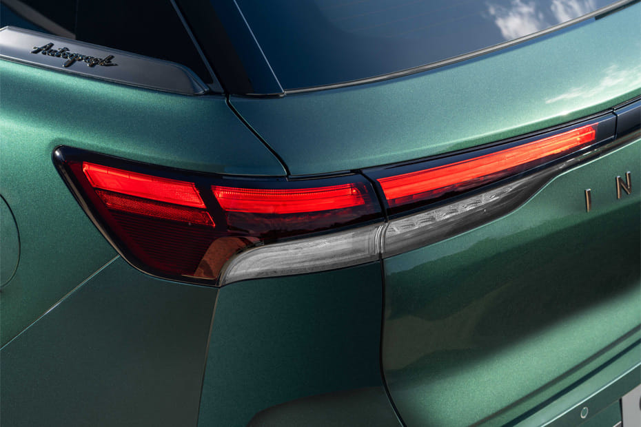 QX60 2026 Tail light