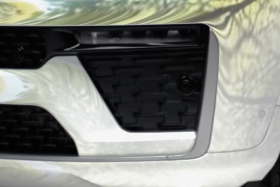 Grand Cherokee 2026 Front Fog Lamp