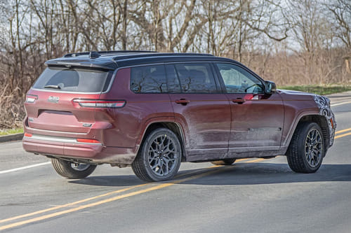 Grand Cherokee 2026 Rear Medium Side View