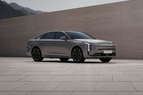 كيا كيه 8  Front Medium View