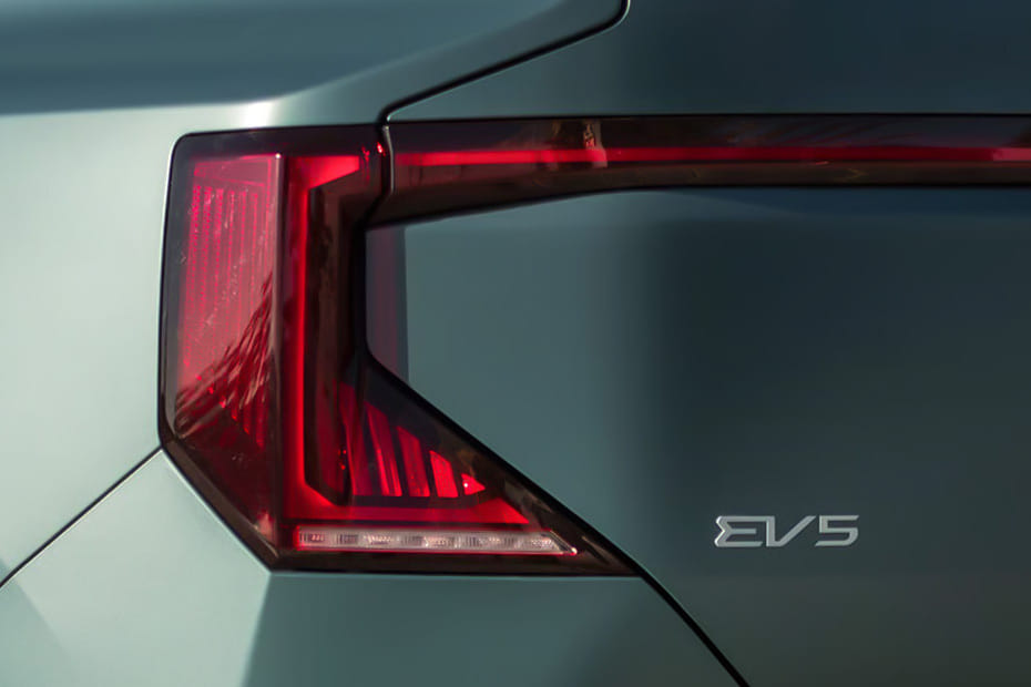 EV5 Tail light