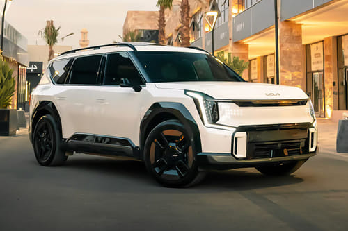 KIA EV9 Front Cross Side View