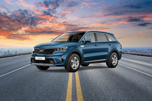 Sorento Hybrid Tilted Front View