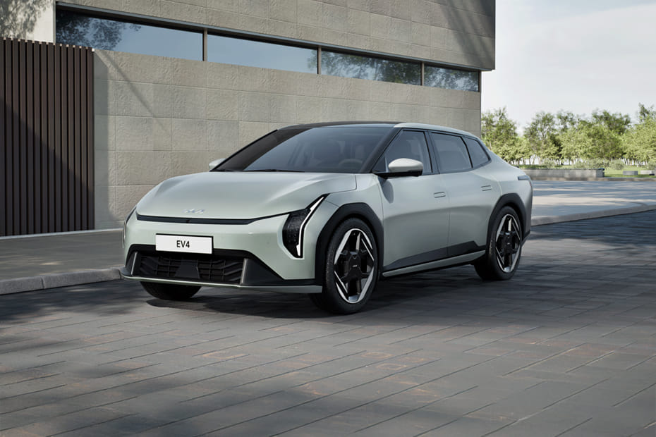 KIA  EV4 Front angle low view