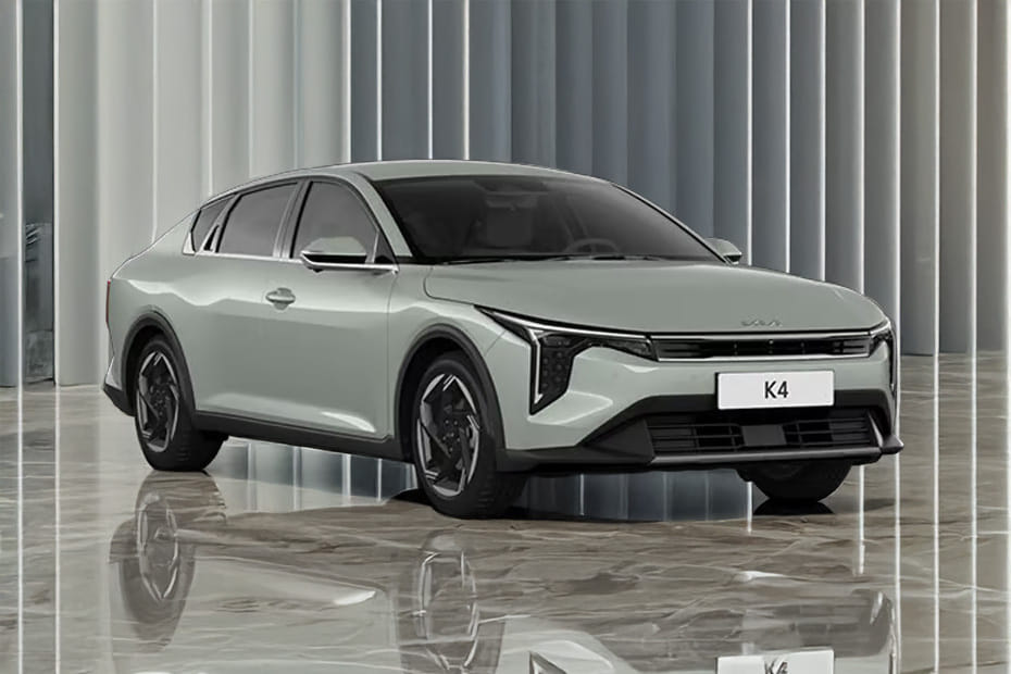 KIA K4 Front Medium View