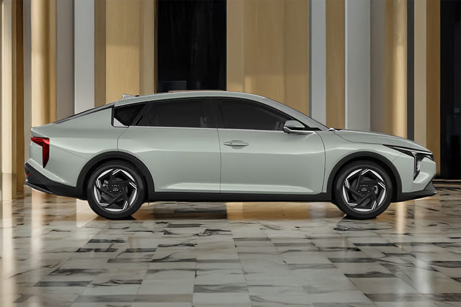 K4 Medium Angle Front View