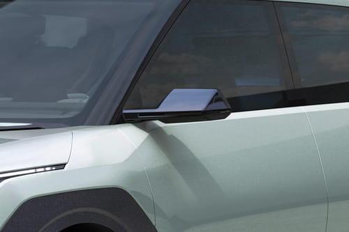 كيا إي في 3 Drivers Side Mirror Front Angle