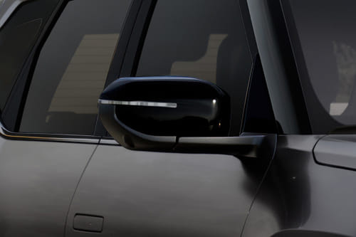 كيا سيلتوس 2026 Drivers Side Mirror Front Angle