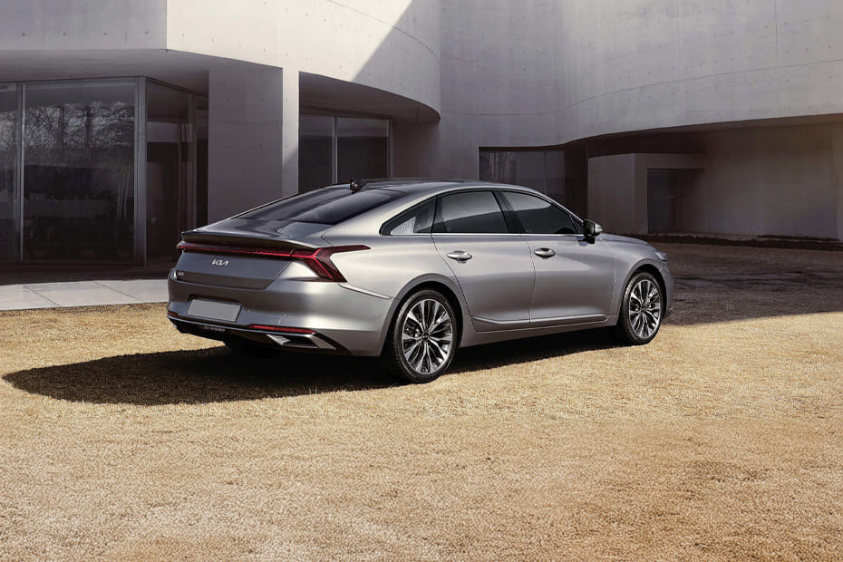 K8 Hybrid Rear Medium Side View